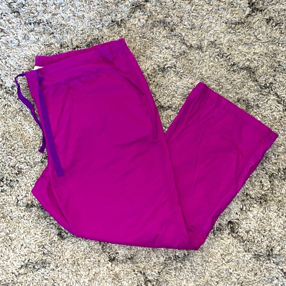 Spread Good Cheer Plus Size Scrub Pants - Picture 1 of 1